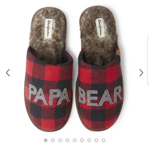 DEARFORMS PAPA BEAR BUFFALO CHECK SLIPPERS XL